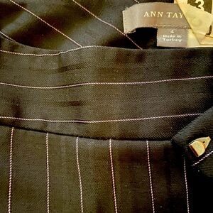 Ann Taylor Trouser size 4